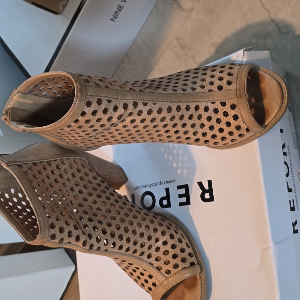 Women's Tan Peep-Toe Ankle Boots